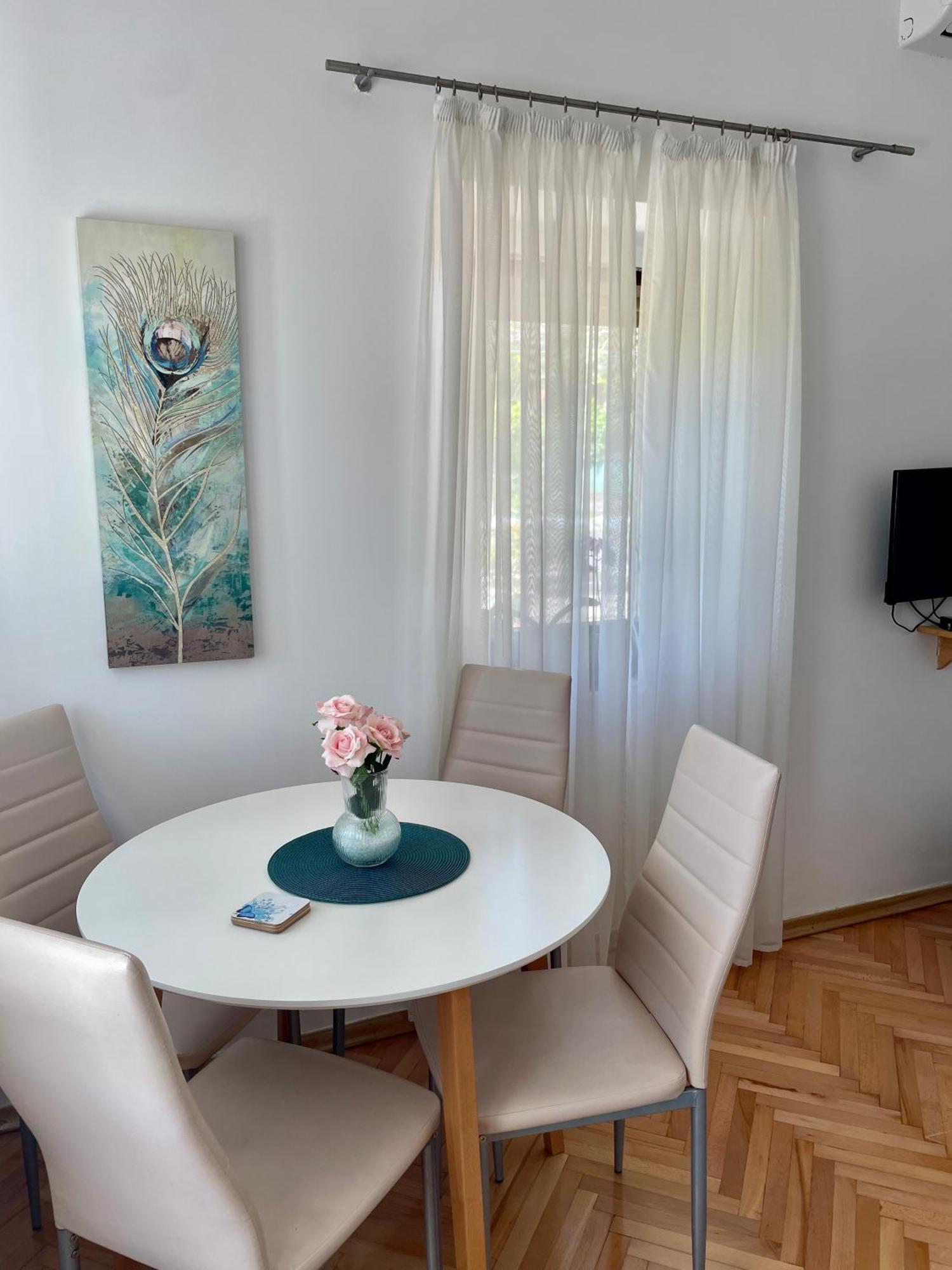 Apartment Marina *